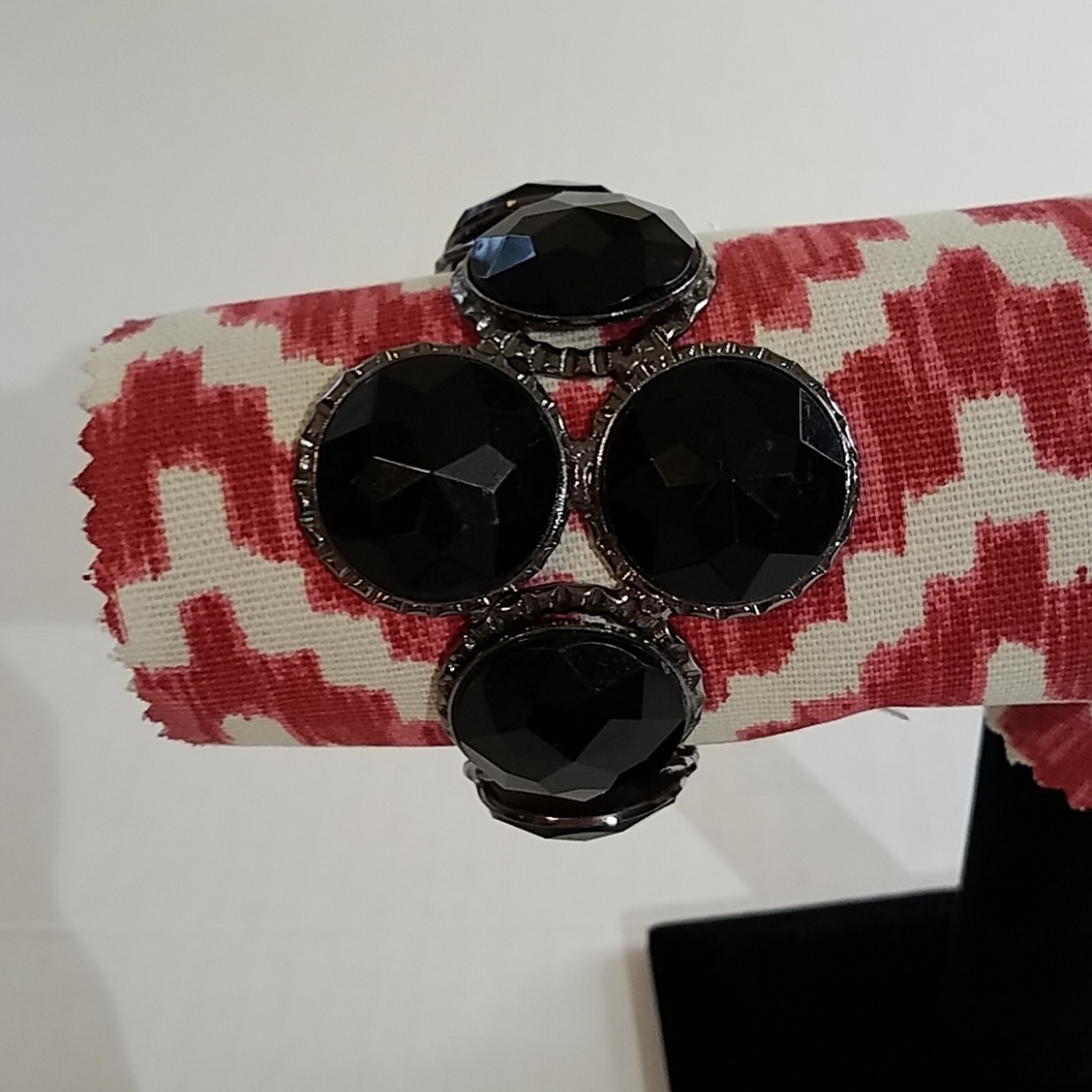 Cuff bracelet  105